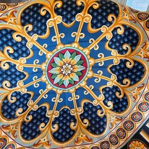 DAR CONSTITUTION HALL scarf- brand new and beautiful!